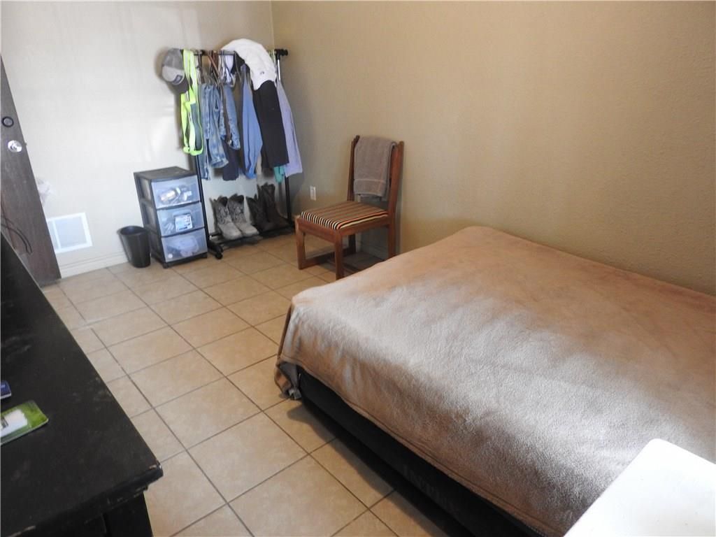 2667 Main St, Ingleside, TX 78362